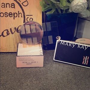 Mary Kay mineral powder foundation